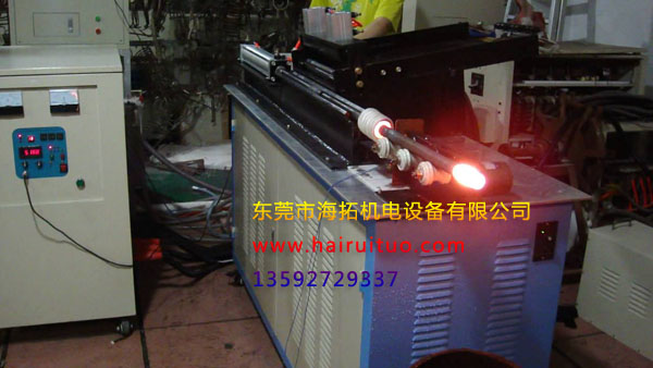 专业厂家报价 棒料香蕉视频啪啪啪淬火炉价格多少钱?