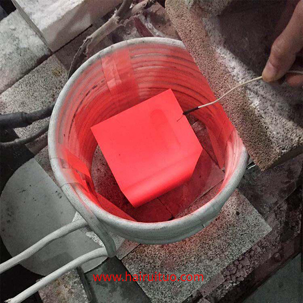 中频香蕉视频啪啪啪加热设备全桥逆变器的电路